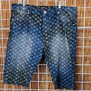 SWITCH DESIGNED MEN'S DENIM SHORTS, SIZE 40